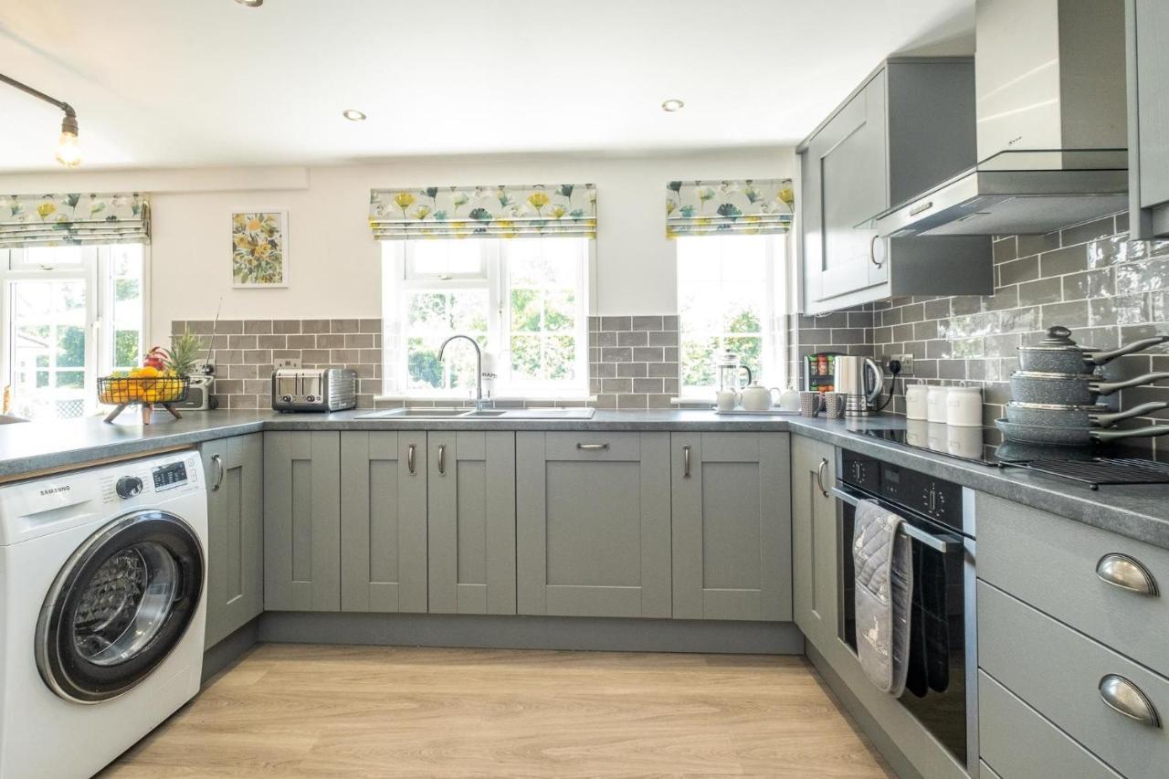 Laurel Cottage - Aldeburgh Coastal Cottages Blyford Екстериор снимка