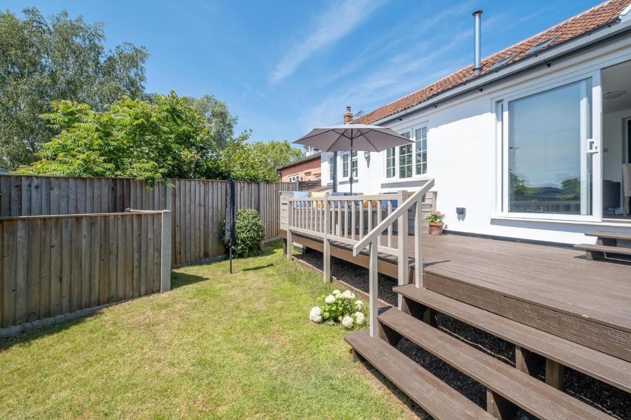 Laurel Cottage - Aldeburgh Coastal Cottages Blyford Екстериор снимка